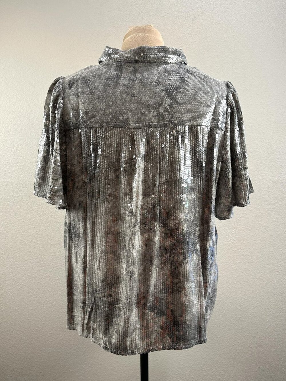 Pilcro Short Sleeve Buttondown Sequin Top NWT - Picture 5 of 8